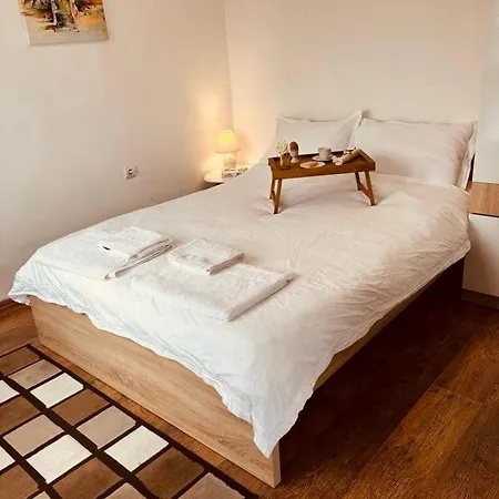 Apartment Spacious With A Mountain View, Big Balcony And Parking *