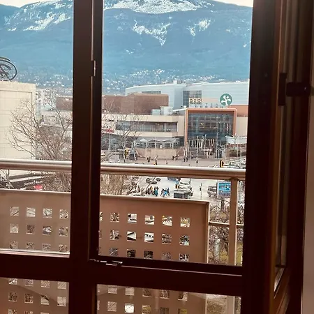 Spacious With A Mountain View, Big Balcony And Parking Apartment Sofia