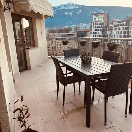 Spacious With A Mountain View, Big Balcony And Parking Sofia